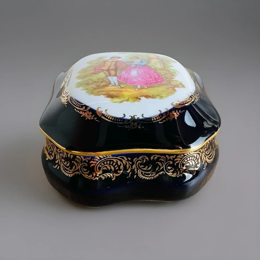 d'Art Limoges France Cobalt Blue Gold Porcelain Jewelry Trinket Box Vintage